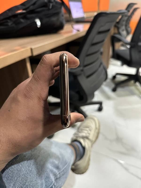 iPhone XS Max 256 GB 2