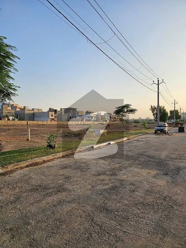 Prime Location 600 Square Yards Spacious Residential Plot Available In Pak Air Crew Cooperative Housing Society For sale 3