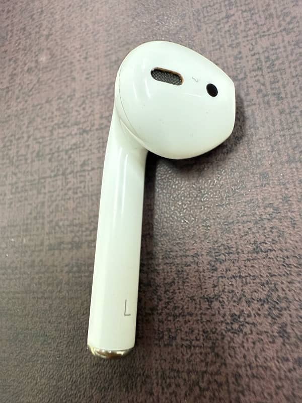 Apple Airpods 2 (2nd Generation) 100% Original 5