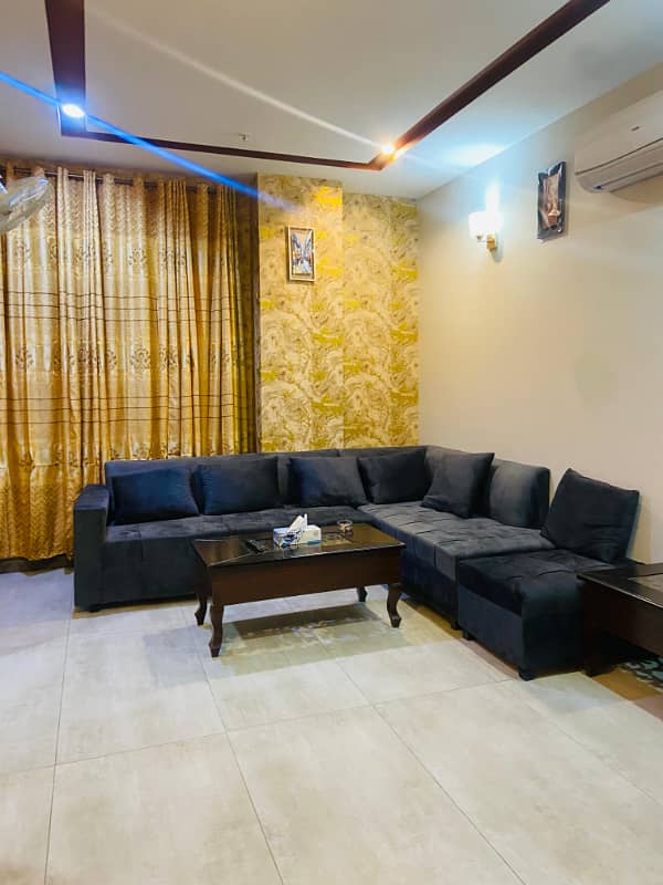 Per day and short stay available one BHK 10