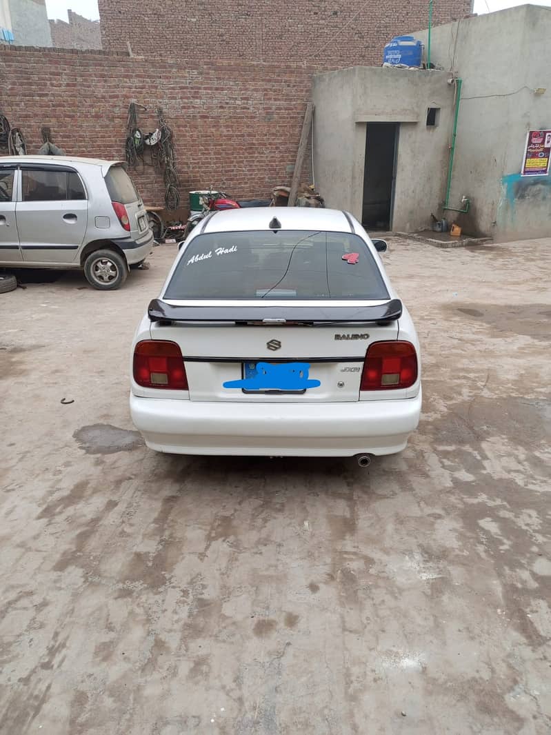 Suzuki Baleno 2003 1