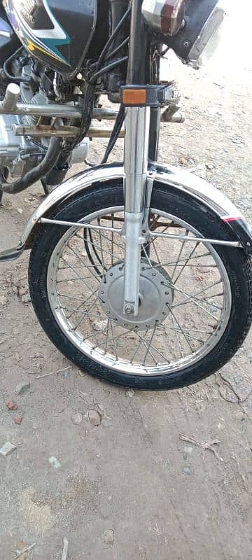 honda 125 All panjab num 9