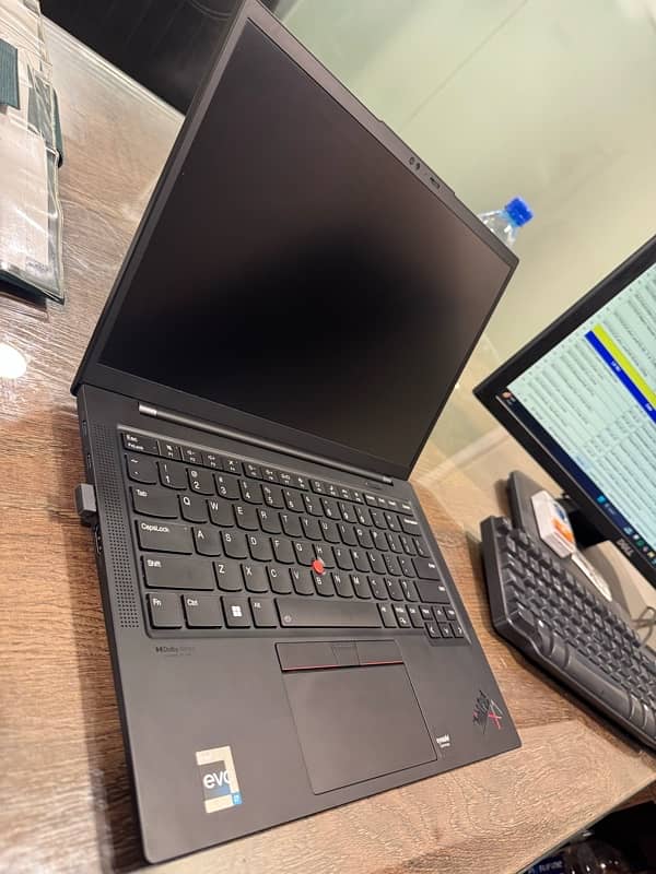 Lenovo X1 Carbon 1