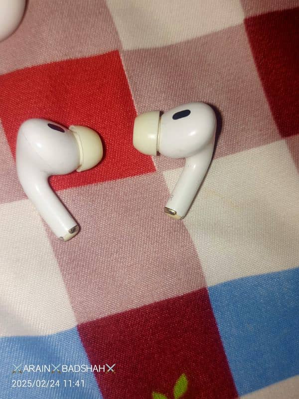 Airpods pro 4