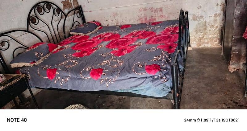 Strong iron bed 0