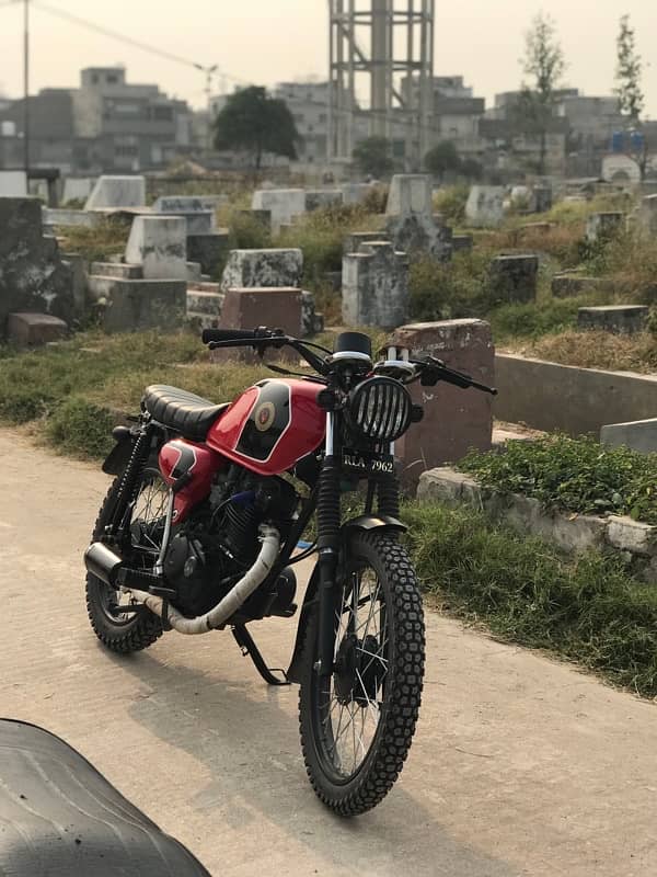 125 converted intto caferacer 0