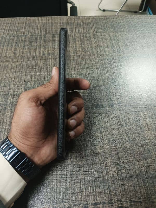 redmi note 13 pro plus 03084080447 4