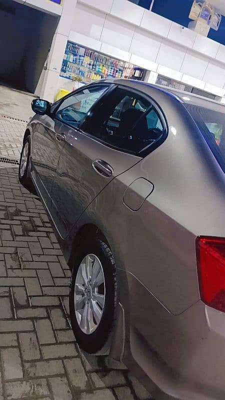 Honda City Aspire 2016 5