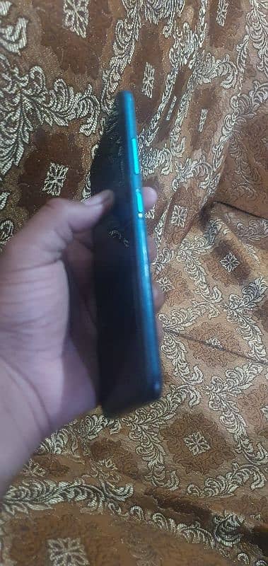 infinix hot 9 3/32 urgent sale 4