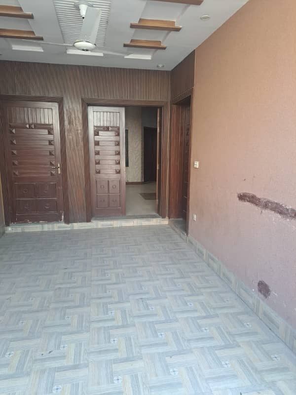 7.5 Marla upper Portion available for rent in Johar town 6