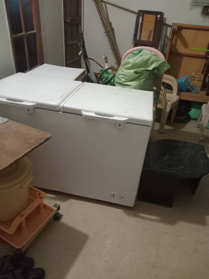 Dawlance twin door deep freezer in good condition 1