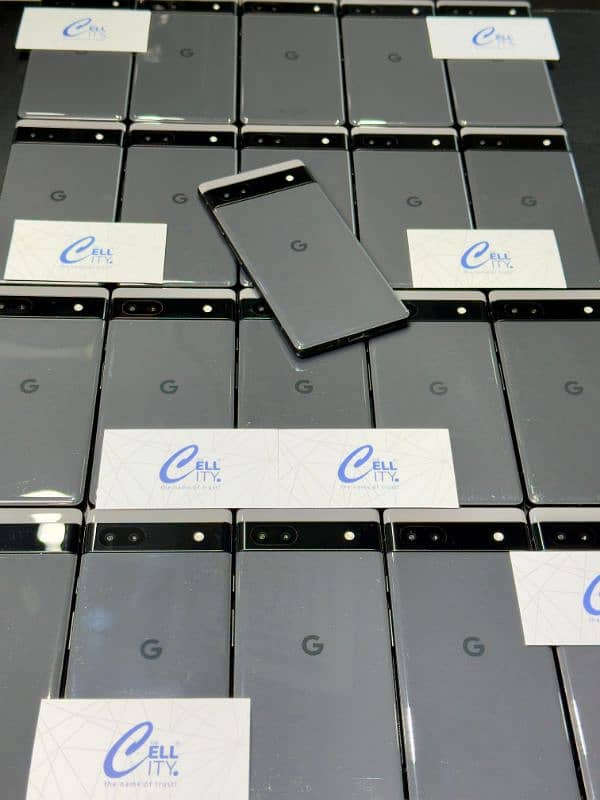 Google Pixel 6a Approved with Free Charger 0