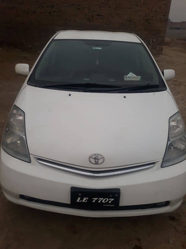 Toyota Prius hybrid model 2010 Lahore registered 2