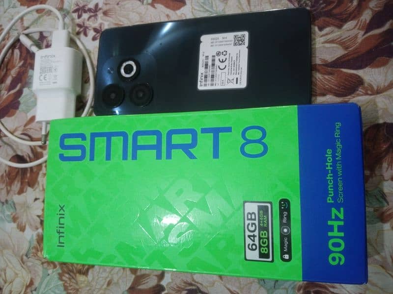 infinix smart 8 4,64 almost new 4