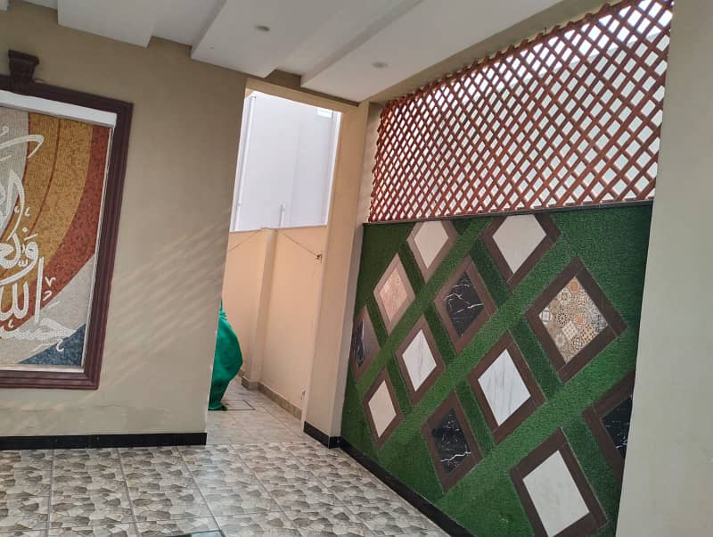 10 Marla House For Sale In Formanites Housing Scheme Near DHA Phase 5 7