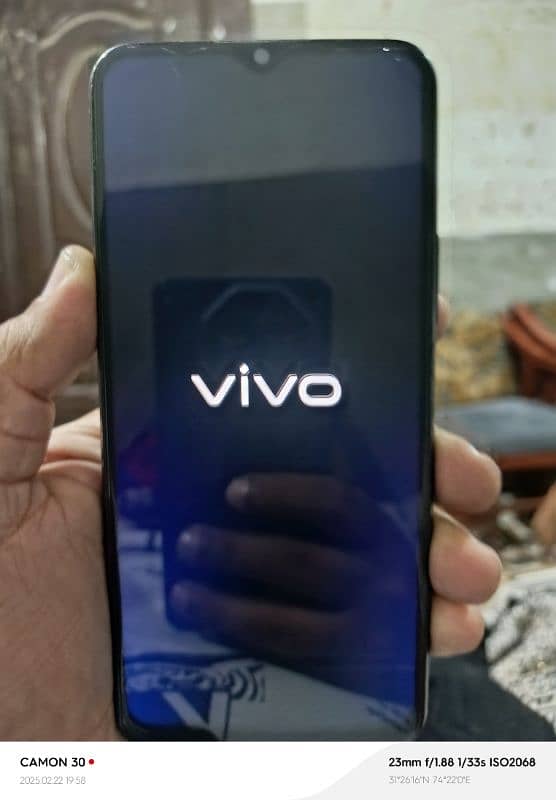 I am selling my phone vivo Y20 4gb 64gb. call me 03146504865. final. 15 6