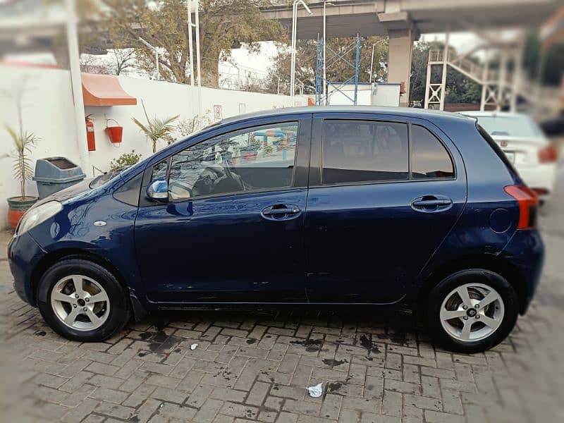 Toyota Vitz 0