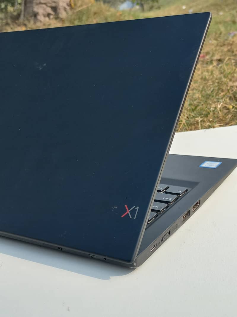 Lenovo X1 Carbon Gen 8 | Core i7 10th gen 16gb ram | 4k Screen 7