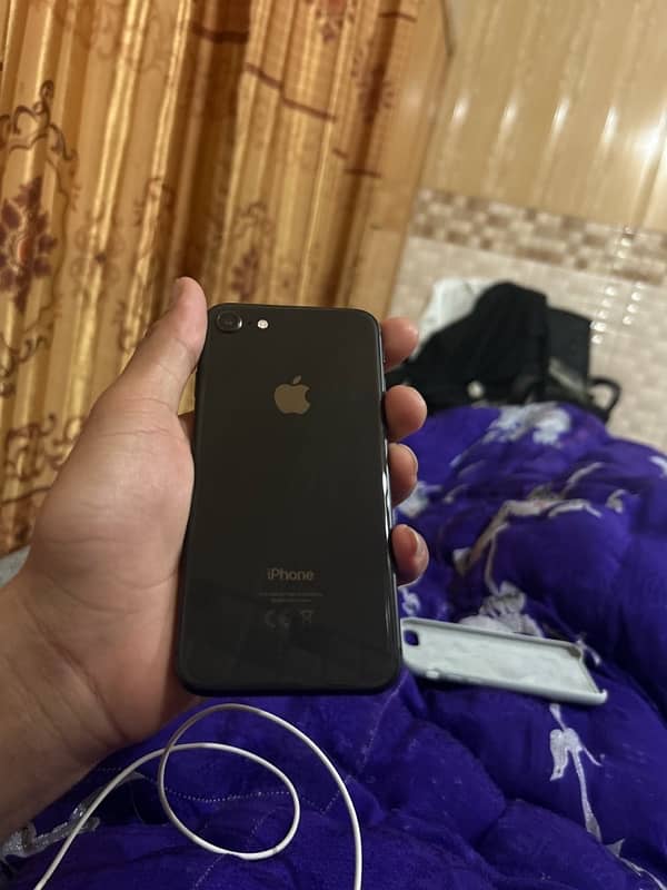 iphon 8 non pta urgent sale 15k 1