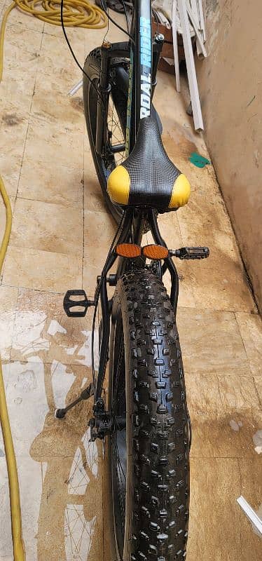 fat big tyre full size bicycle cycle bilkul ok condition 7