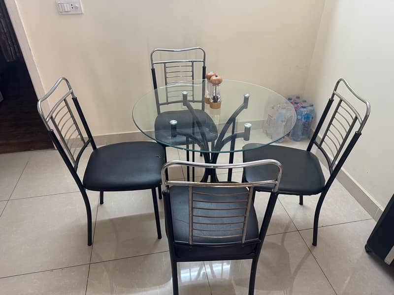 dining table with 4 chairs 2