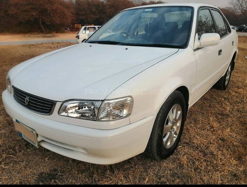 Toyota Corolla 2 2000 saloon 2