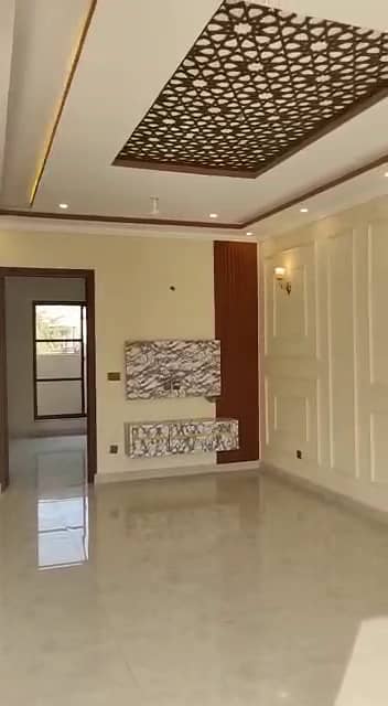 5 MARLA HOUSE FOR SALE IN DHA 11 RAHBAR 15