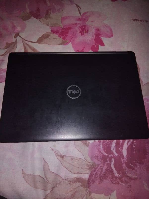 Dell Laptop Core i7 6th generation 3