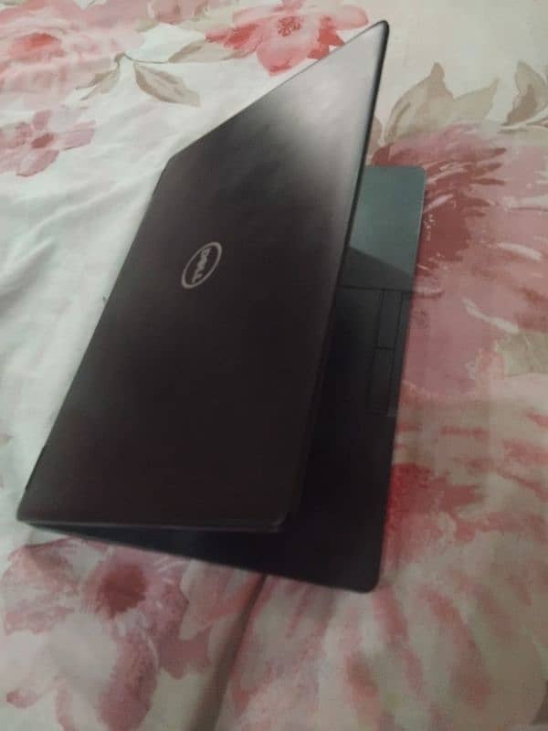 Dell Laptop Core i7 6th generation 6