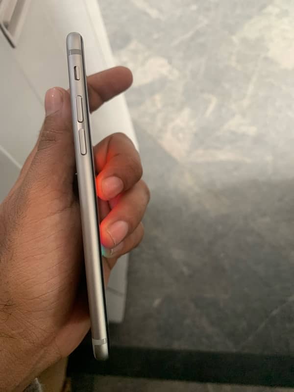 IPHONE 6 NON PTA 64 gb 4