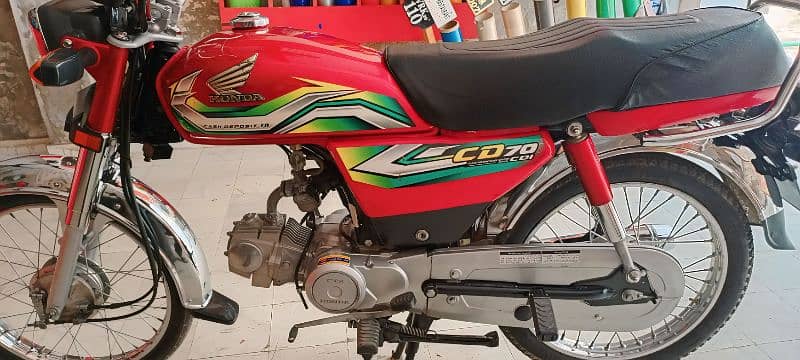 bohat achi bike hy new ki trha    03088749513 3