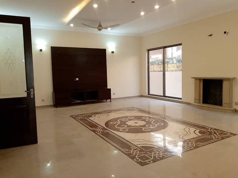 2 Kanal Like A Brand New House For Rent DHA Phase 2 U Block 14