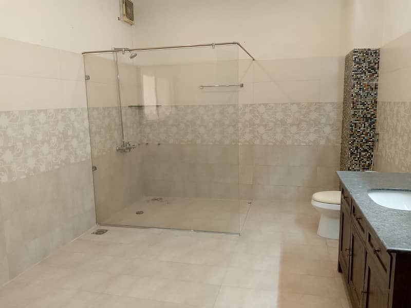 2 Kanal Like A Brand New House For Rent DHA Phase 2 U Block 42