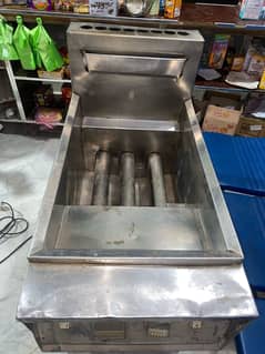 electric and gas fryer