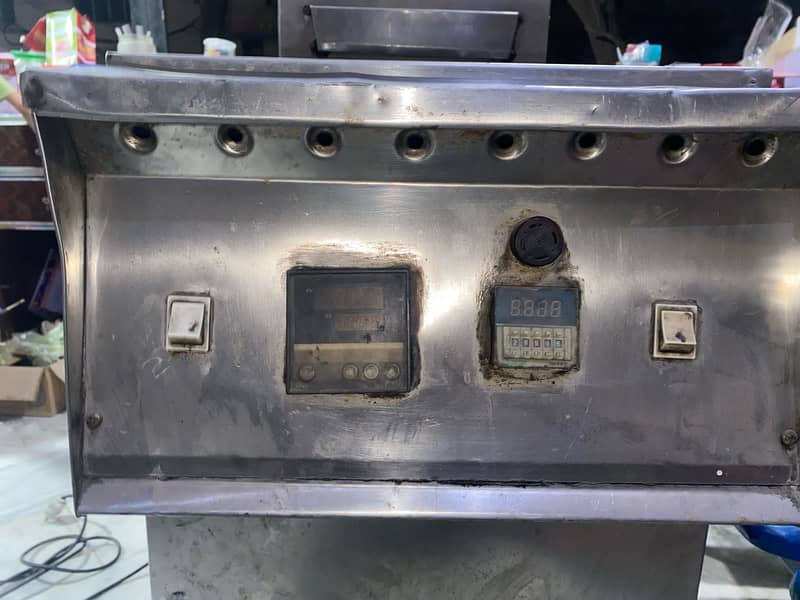 electric and gas fryer 3