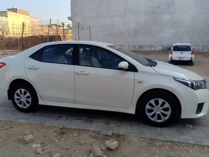 Toyota Corolla GLI 2015 9