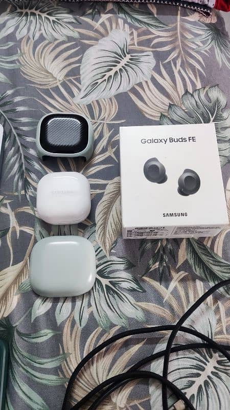 Galaxy A55 5g with Galaxy Buds FE 4