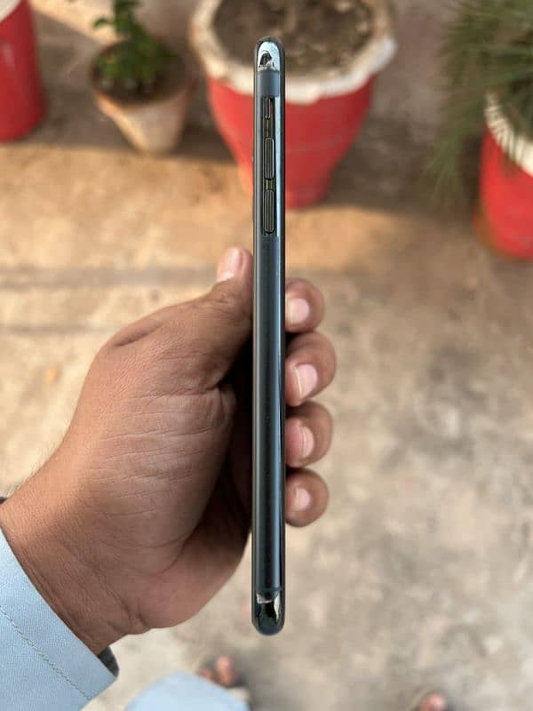 iPhone 11 Pro max PTA approved 2