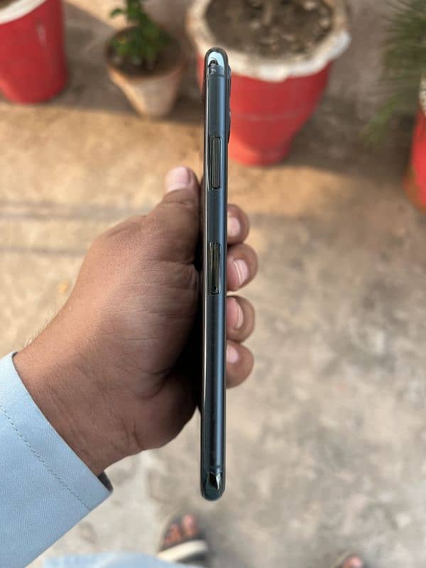 iPhone 11 Pro max PTA approved 3