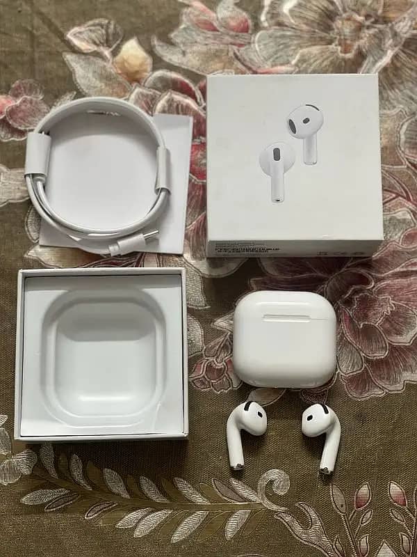 Airpods 4 gen (ANC) 1