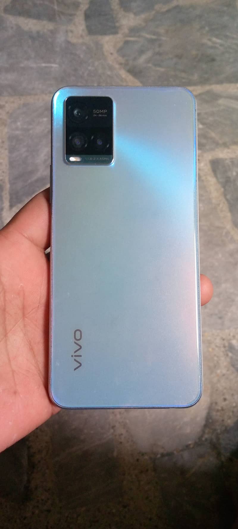 vivo y33s 12 128 GB good condition 4