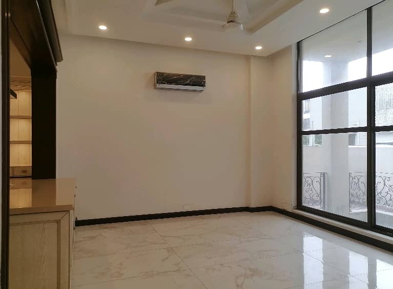 Book A 2 Kanal House In DHA Phase 3 - Block W 6