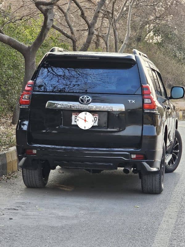 Toyota Prado 2009 1