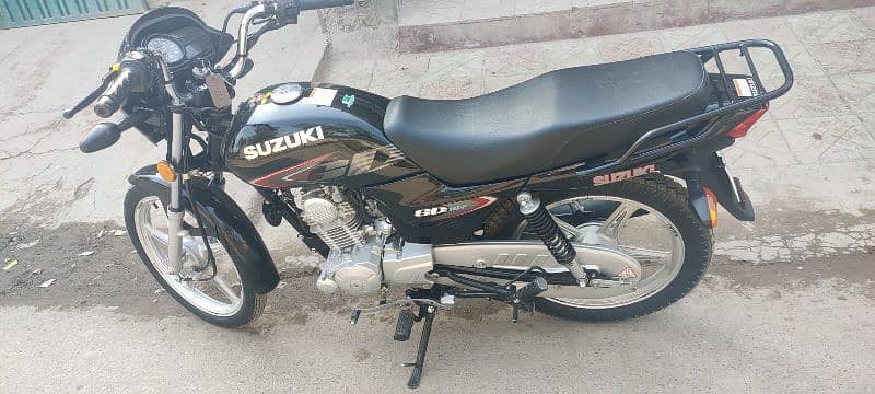 SUZUKI GD 110S 1