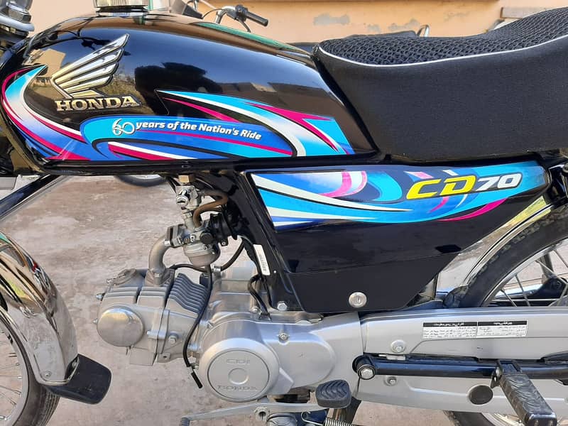 Honda CD 70 2023-24 sitekar islamabad number 3