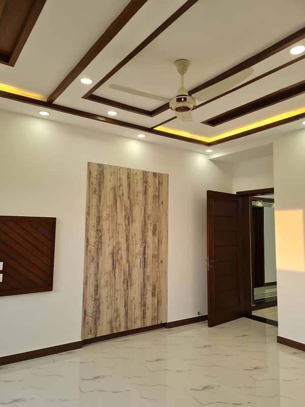 One Kanal Brand New Bungalow For Rent DHA Phase 7 Lahore. 10