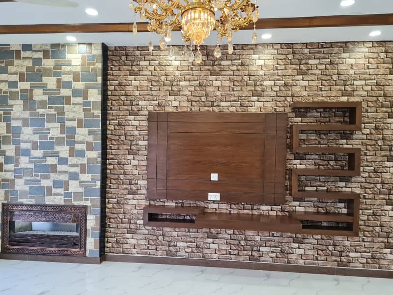 One Kanal Brand New Bungalow For Rent DHA Phase 7 Lahore. 15