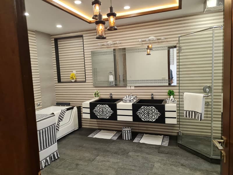 One Kanal Brand New Bungalow For Rent DHA Phase 7 Lahore. 23