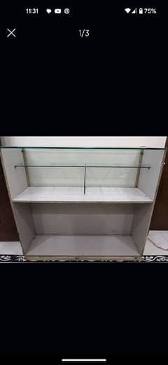 counter with 12mm glass