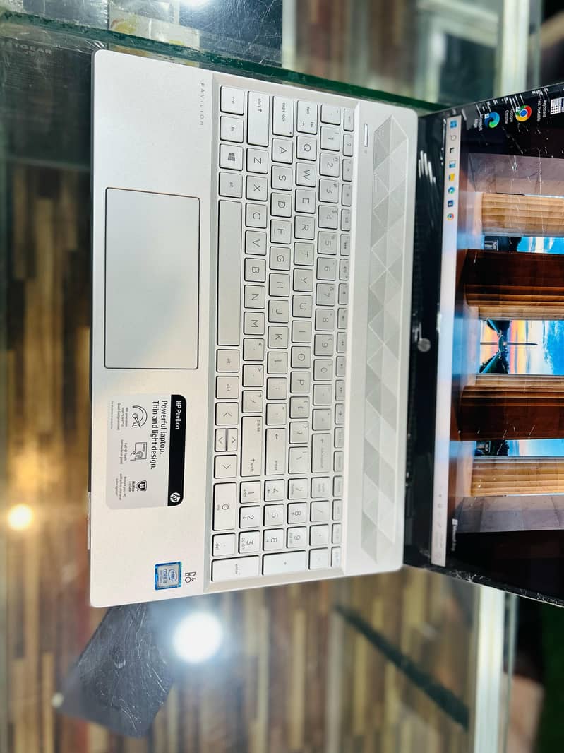 HP Pavilion 15 | Core i5 8th Gen | 8GB RAM | 256GB NVMe SSD | Touchsc 7